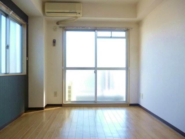 日の当たるお部屋