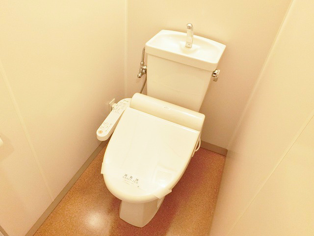 ウォシュレットつき