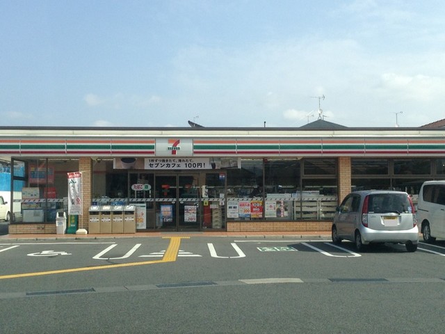 セブンイレブン　大津一里山店まで850m