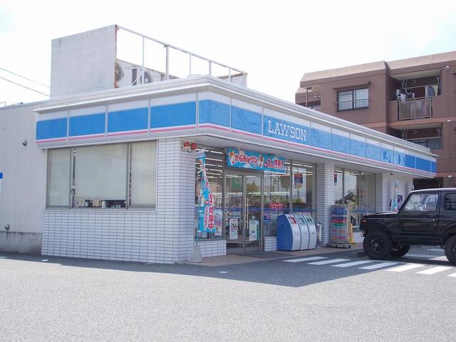 ローソン貴生川駅前店まで240m