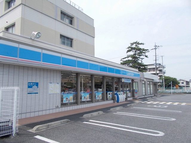 ローソン公立甲賀病院前店まで500m