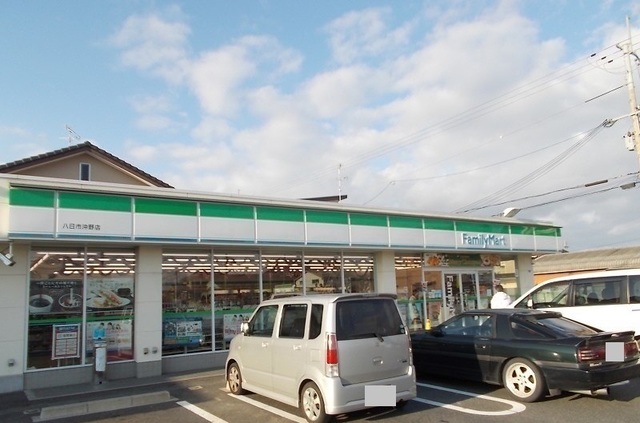 ファミリーマート八日市沖野店まで450m