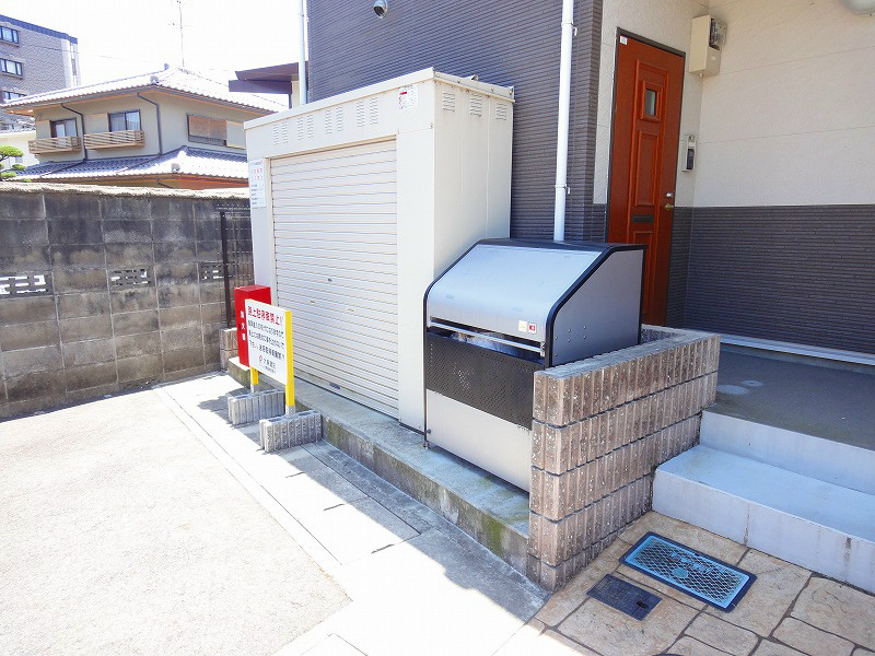 ゴミ捨て場です。