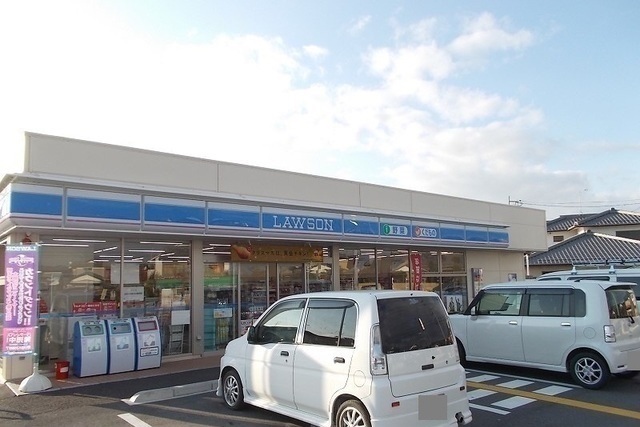 ローソン東近江東沖野三丁目店様まで660m