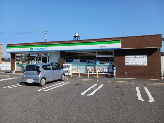 ファミリーマート　甲西梅影町店まで400m