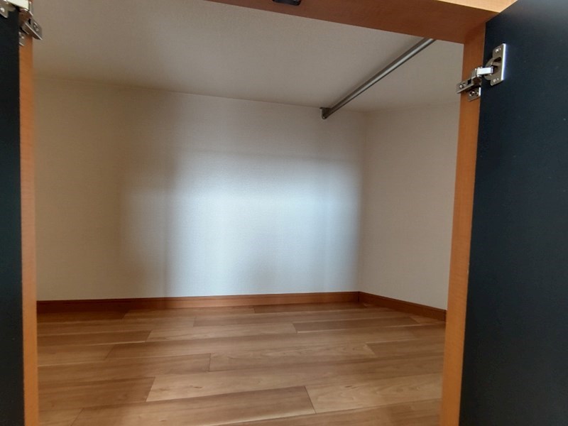 ベッド下収納