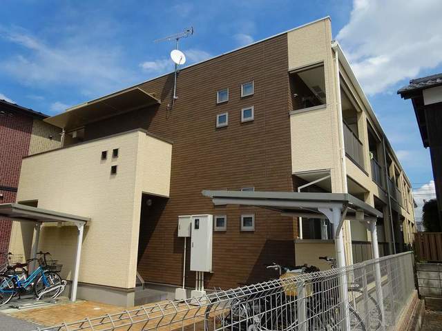 Ｃｈａｒｍｅ金屋